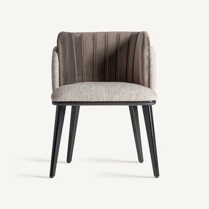 CHAISE LABEGE