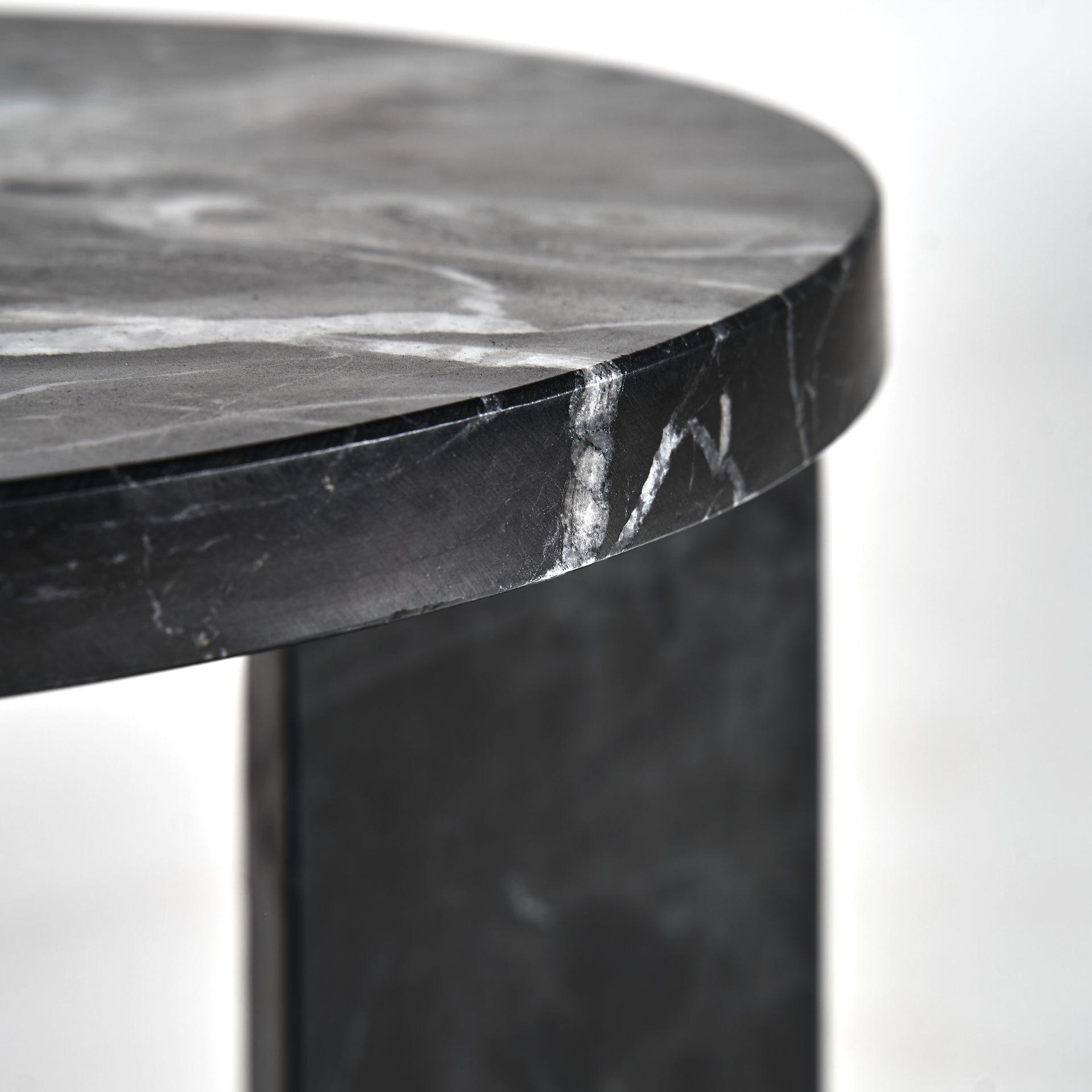 MESA AUXILIAR DYRSTAD