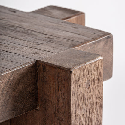 PEANA BRUTALIST